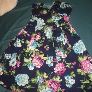 Cute summer/spring floral dress